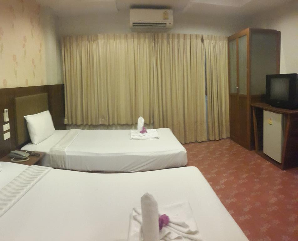 Good Nice 2 Guesthouse Patong Экстерьер фото