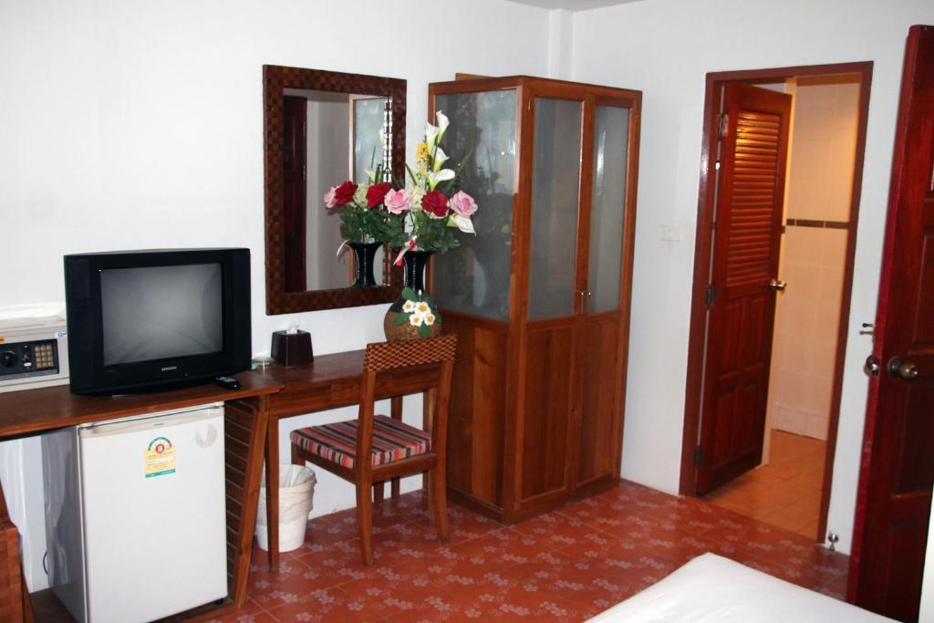 Good Nice 2 Guesthouse Patong Экстерьер фото